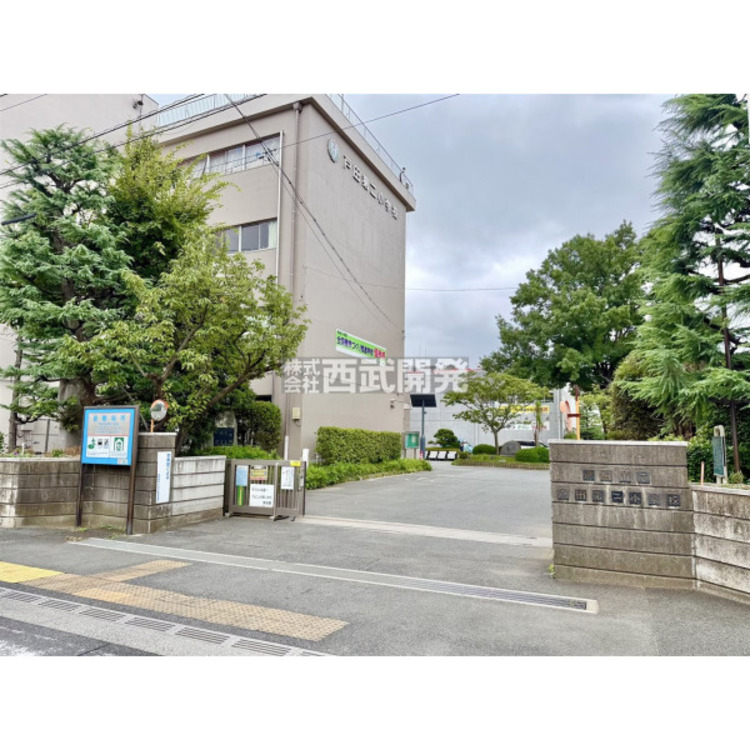 周辺 戸田第二小学校(約260m)
