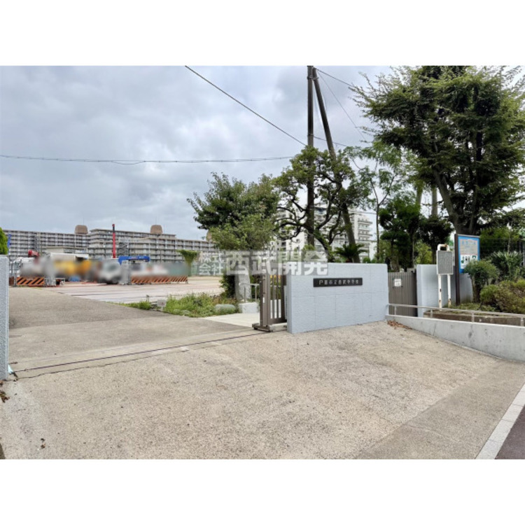 周辺 喜沢中学校(約400m)