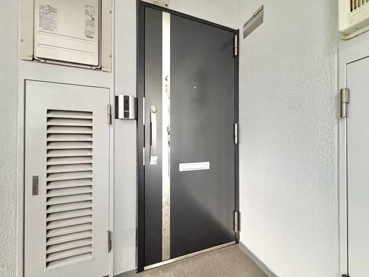 玄関 玄関を開ければ、そこは安らぎのご自宅。