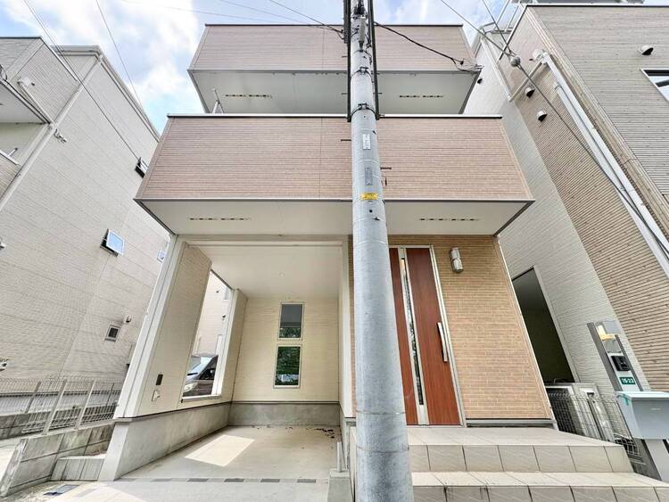 外観 資料には掲載していない情報が、現地にはたくさんあります。是非一度、現地をご確認ください。