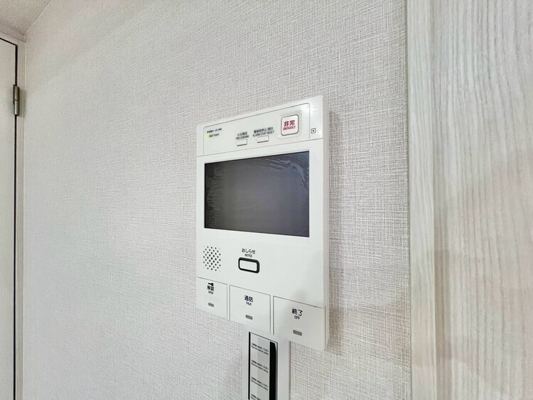 その他 誰が来てもわかる様にモニター付きインターホンを設置。