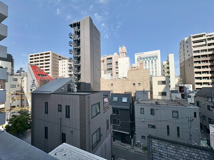 その他 眺望や窓からの景色が良いと、家で過ごす時間も快適です。