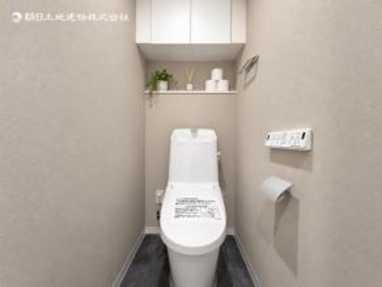 トイレ 清潔感があり、快適にお使いいただけるトイレです。※家具はCGです 