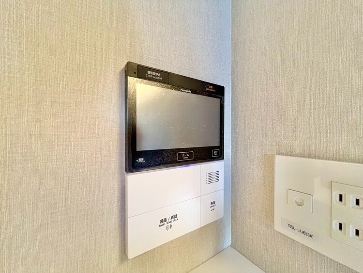 その他 誰が来てもわかる様にモニター付きインターホンを設置。