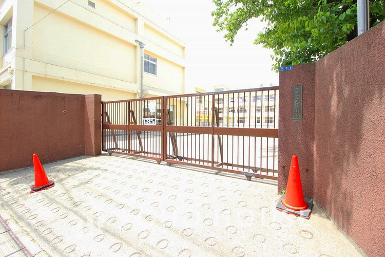 周辺 大田区立矢口西小学校　距離750ｍ