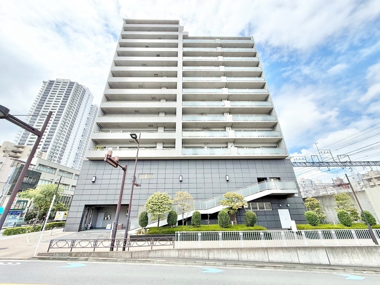 外観 現地に足をお運びいただいた際には、周辺散策などをお勧めいたします。
