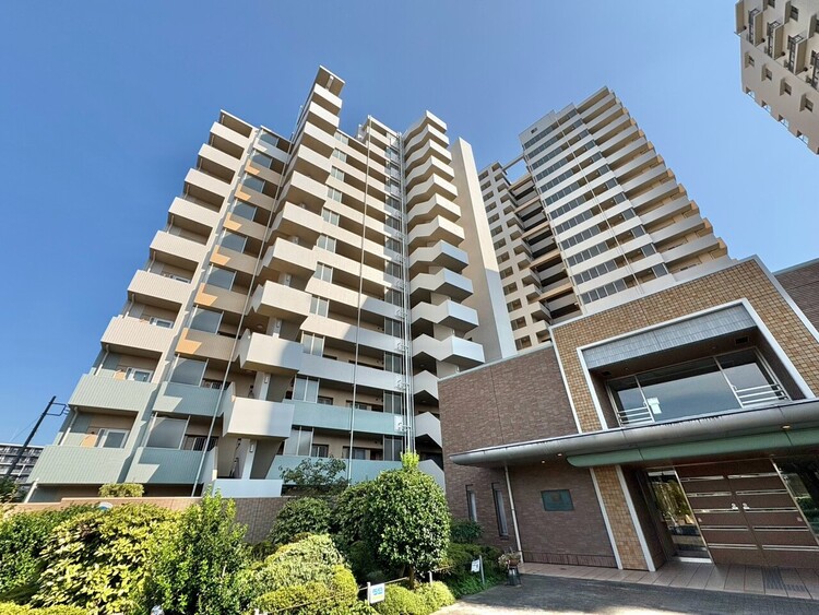 外観 資料には掲載していない情報が、現地にはたくさんあります。是非一度、現地をご確認ください。