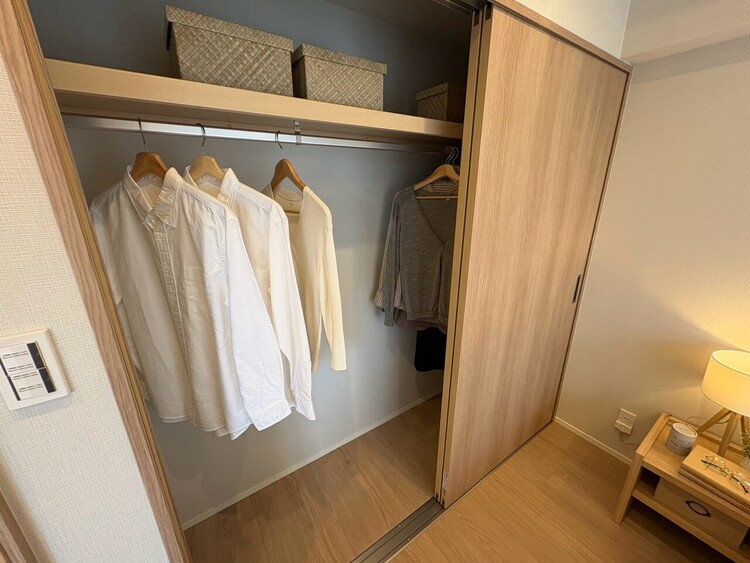 収納 居室にはクローゼットがあり、荷物もスッキリ収納して快適にお過ごしいただけます。