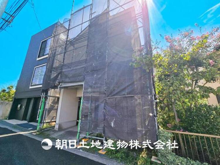 外観 【現地写真】気持ちよい開放感があり、遮るものもなく気持ちのいい景色が広がり、毎日の暮らしを豊かに彩ります。