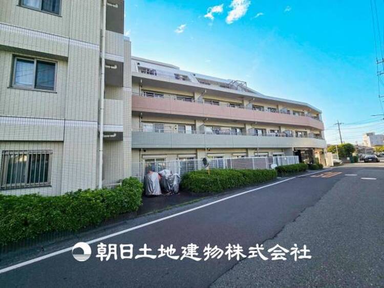 外観 【現地写真】穏やかな景色を楽しみながら、何も考えずにゆっくりとした時間を楽しむのも至福のひと時ですね。