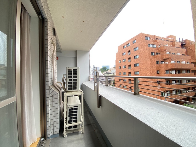 その他 朝の澄んだ空気や、夕方に吹く清々しい風を感じられるバルコニー。