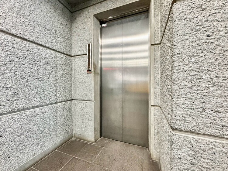 その他 エレベーターの管理も、きちんと行き届いてます。