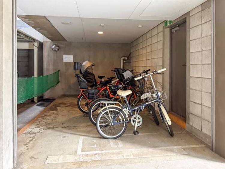 その他 敷地内に設けられた駐輪スペース。