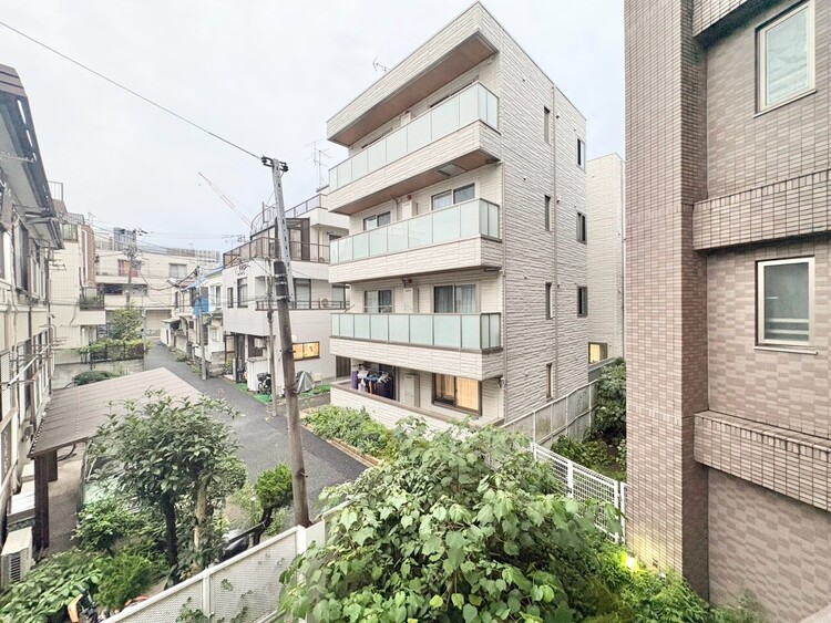 その他 眺望や窓からの景色が良いと、家で過ごす時間も快適です。