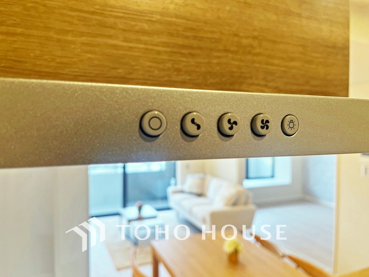 その他 【KITCHEN】◆開放的◆後片付けが楽なシステムキッチン。収納スペースの充実！