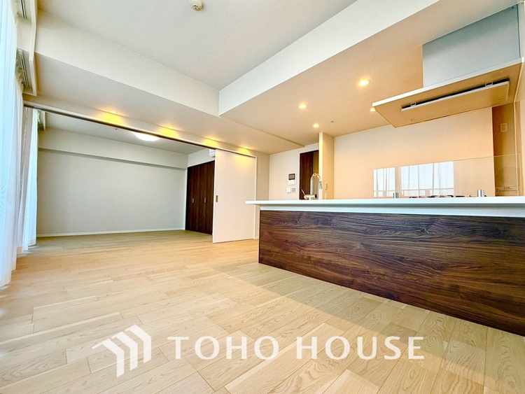 内装 【LIVING】◆Sunshine◆光が燦々と入り、いるだけで気持ちいい。「開放的でゆとりあるお部屋です。」