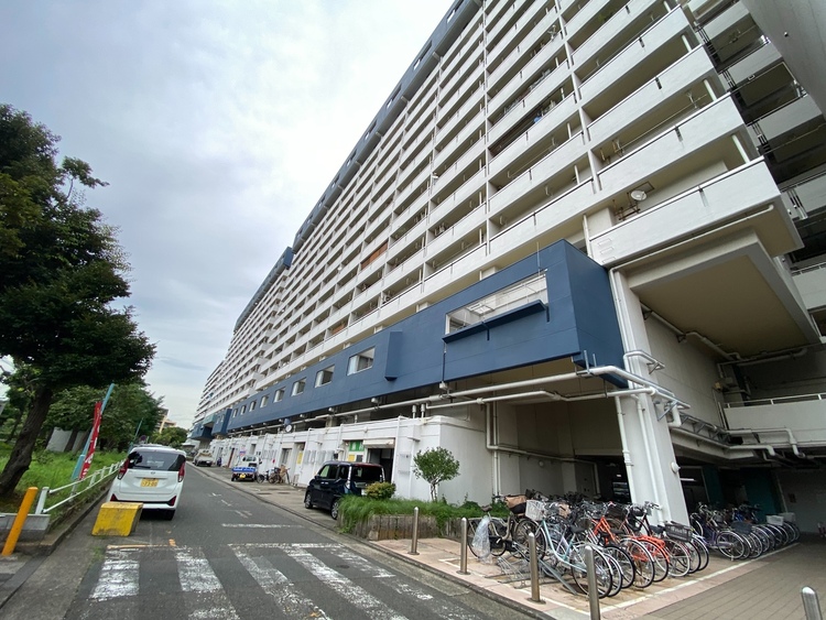 その他 飽きのこないシンプルモダンな外観です。