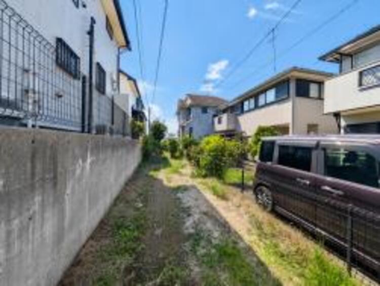 外観 四季の移ろいを身近に感じられる穏やかな住環境が贅沢です！！！さわやかな自然を感じる日常に癒されます！！！緑の潤いを感じながら過ごす日常は、家族の時間価値をより心地よく高めてくれそうです。