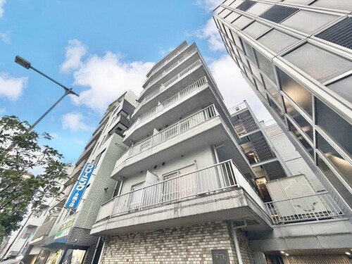 サカエ新宿余丁町マンションの物件画像