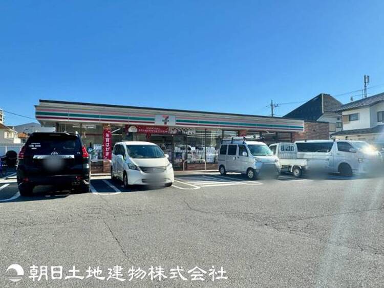 周辺 セブンイレブン 八王子富士森公園北店迄200ｍ