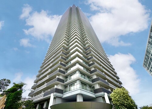 Ｗ　Ｃｏｍｆｏｒｔ　Ｔｏｗｅｒｓ　Ｗｅｓｔの画像