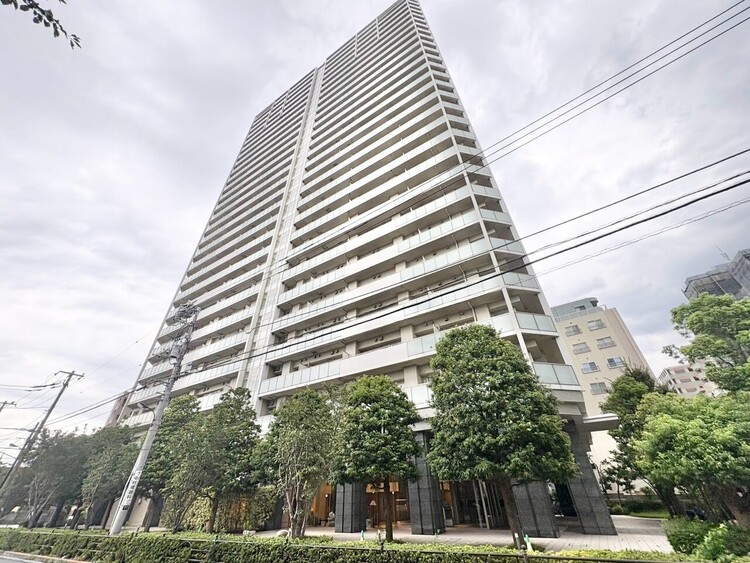 外観 資料には掲載していない情報が、現地にはたくさんあります。是非一度、現地をご確認ください。