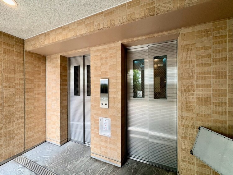 その他 エレベーター完備のため荷物が多くなっても安心。