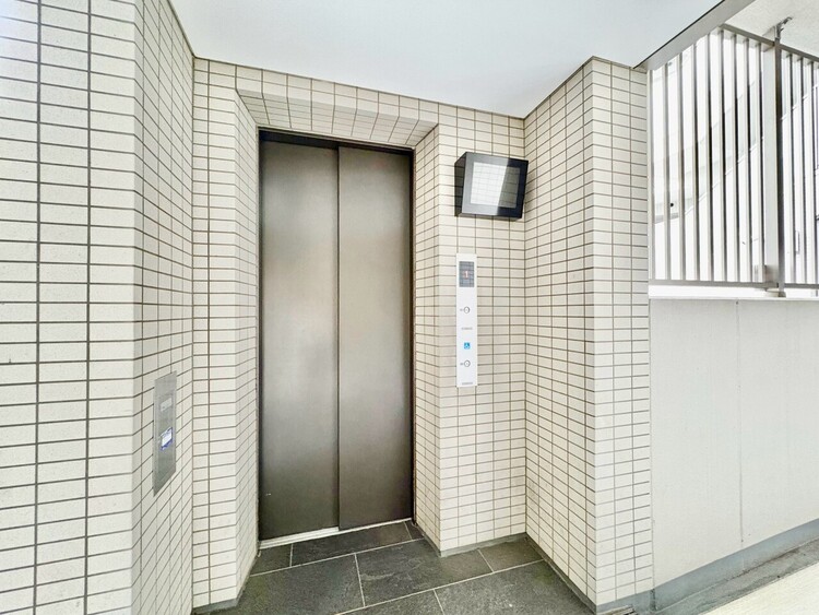 その他 エレベーター完備のため荷物が多くなっても安心。
