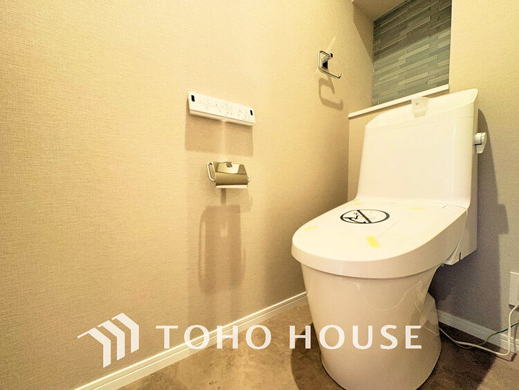 トイレ トイレには快適な温水洗浄便座付
