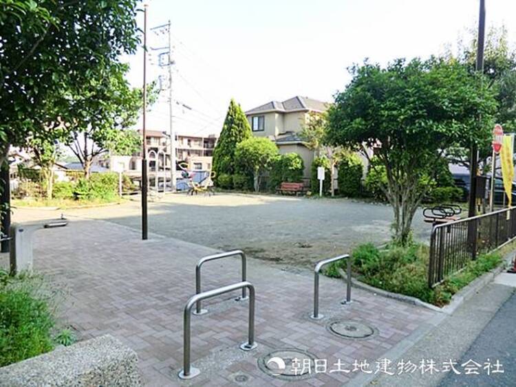 周辺 中白根四丁目公園90ｍ