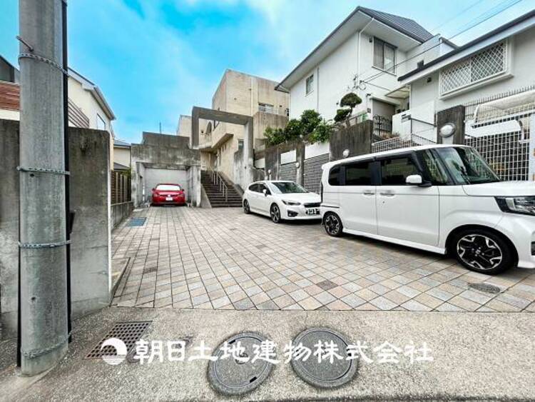外観 【外観・立地】表現された空間はたくさんの光を浴び、風を感じ、暮らしを豊かにしてくれます。家族の思い出を刻んでいきます。