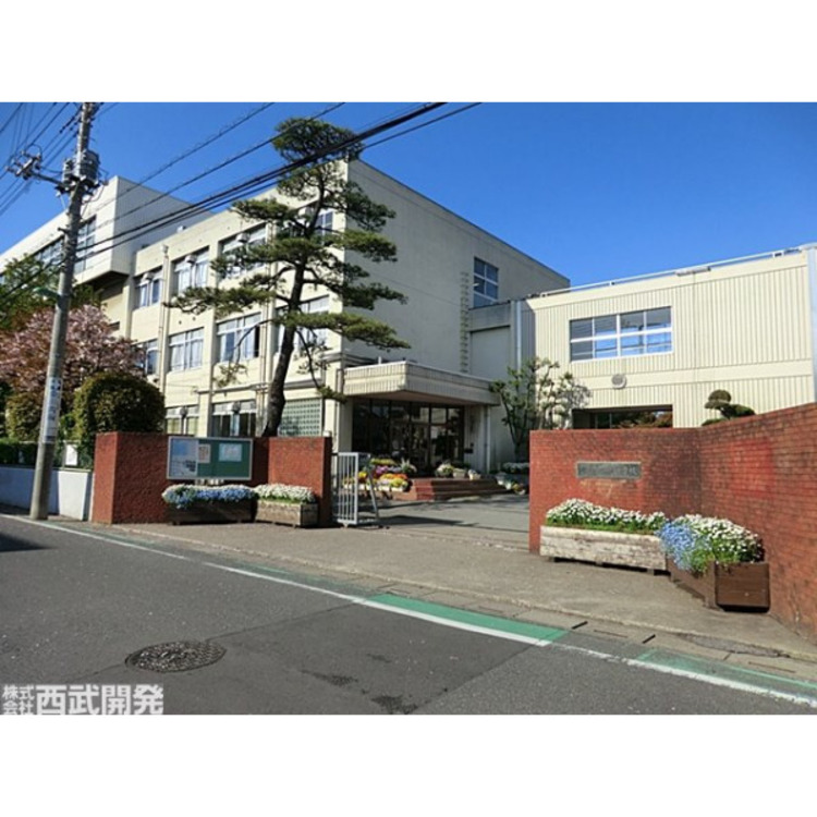 周辺 戸塚中学校(約1100m)