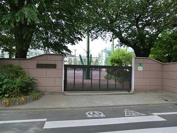 周辺 大田区立嶺町小学校　370m