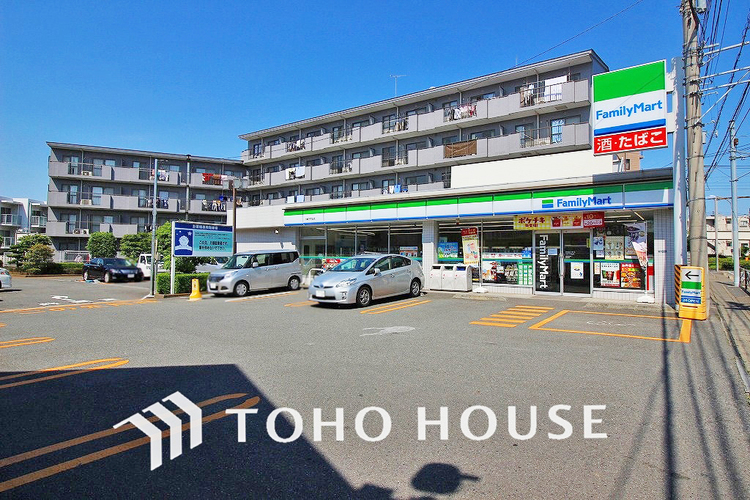 周辺 ファミリーマート 川崎下作延店　距離240ｍ