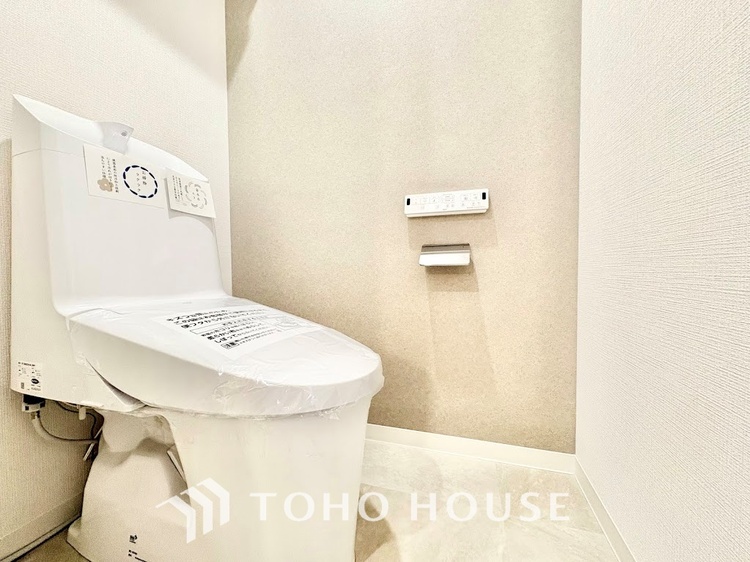 トイレ トイレも自分の時間をゆっくり過ごすスペースのひとつ。最新設備は嬉しい