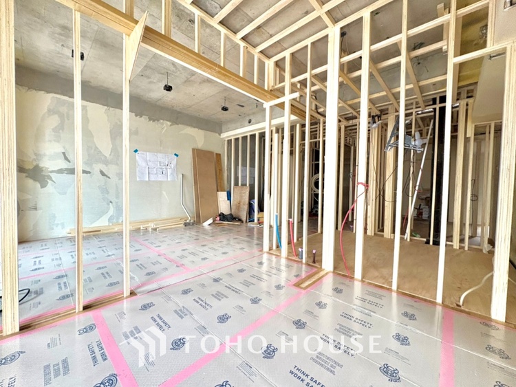 内装 現在リフォーム工事中。明るく開放感のある、快適な住空間へ生まれ変わります。