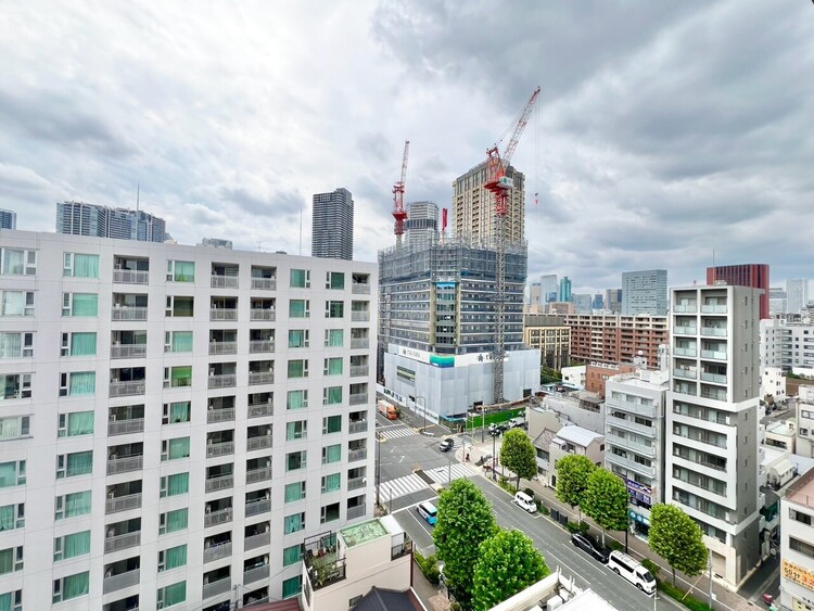 その他 眺望や窓からの景色が良いと、家で過ごす時間も快適です。