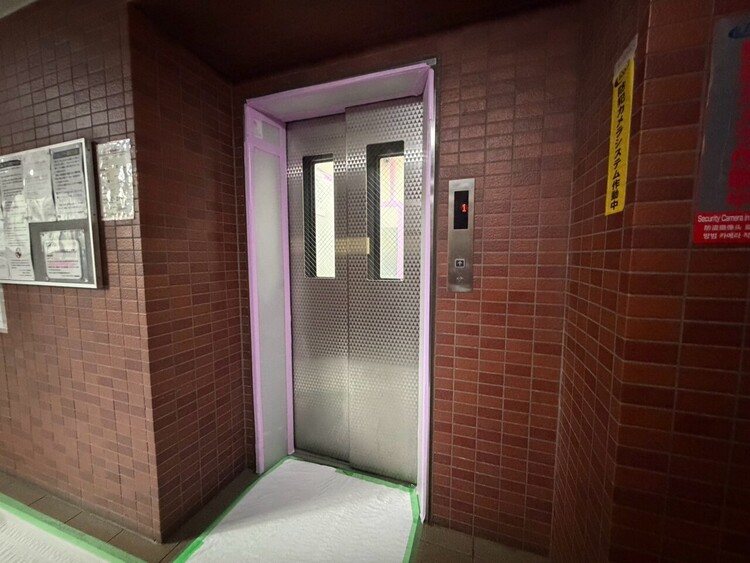 その他 エレベーター完備のため荷物が多くなっても安心。