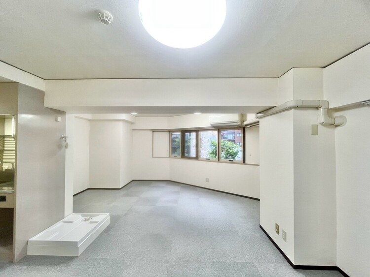 その他 落ち着いた雰囲気に包まれて、伸びやかな空間。