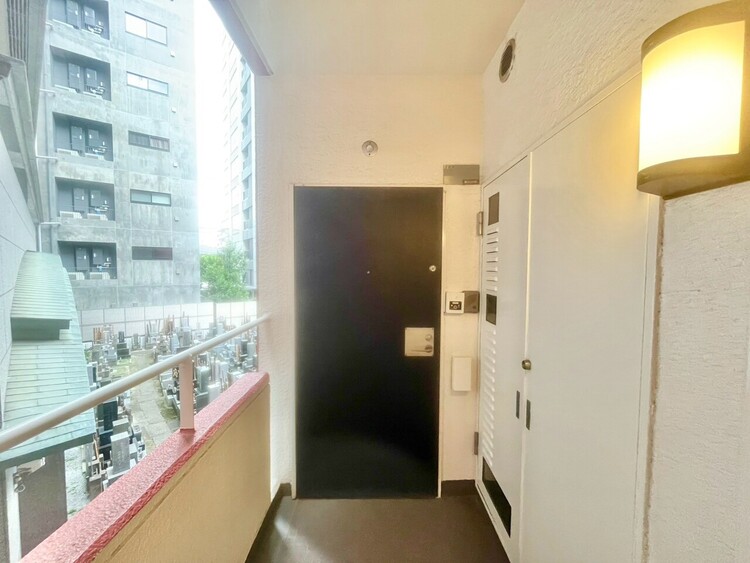 その他 清潔感のある落ち着いた雰囲気の玄関です。