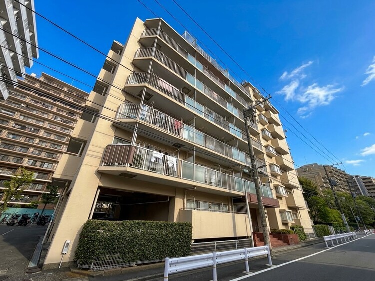 その他 飽きのこないシンプルモダンな外観です。
