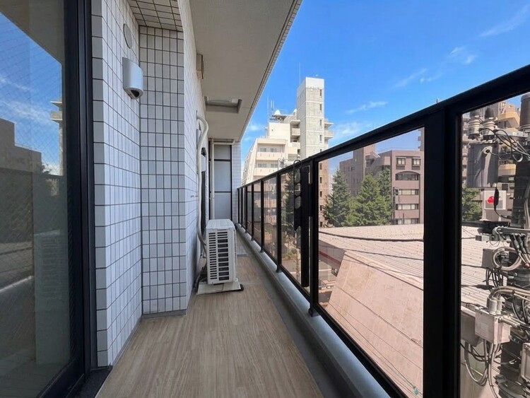 その他 朝の澄んだ空気や、夕方に吹く清々しい風を感じられるバルコニー。