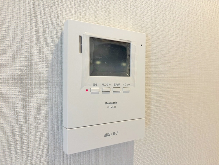 その他 誰が来てもわかる様にモニター付きインターホンを設置。
