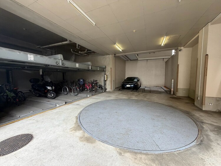 その他 駐車スペースが嬉しいですね。※空き状況は都度ご確認下さい。