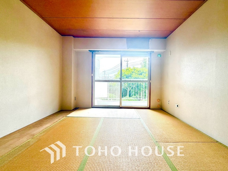 内装 【PRIVATE ROOM】◆プライベートな時間◆最高な暮らしにはこの空間が必要。家族のふれあいも大切にしつつ、自分の空間も大切にしたい。