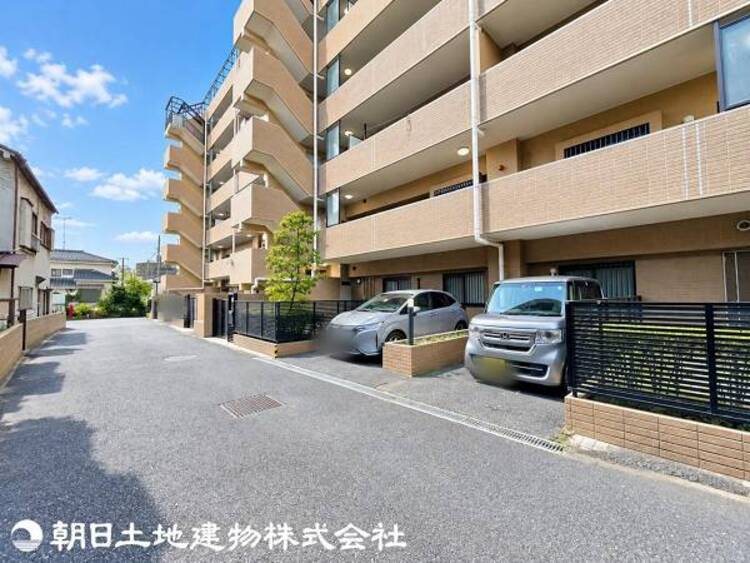 駐車場 【2026年10月撮影】