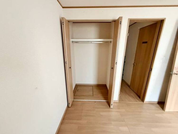 収納 各部屋に収納が充実しており、整理整頓がしやすい設計です。