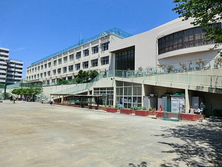 周辺 大田区立馬込第三小学校　1030m