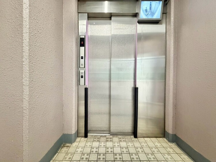 その他 エレベーター完備のため荷物が多くなっても安心。