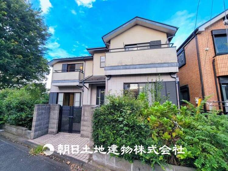 外観 【現地写真】その場所から感じられる、気品・上質・重厚感・極細やかさ、そのすべては見た者に安らぎを与える特別な空間です。ここに住むからこそ意味がある。すべての（始まり）をここから迎えましょう。